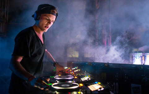 Avicii'nin şarkılarını dinler misiniz ?