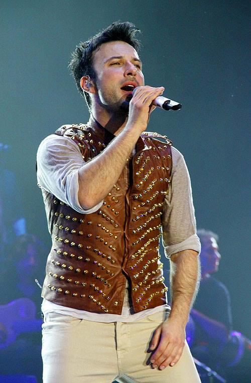 Tarkan yakışıklı mı?