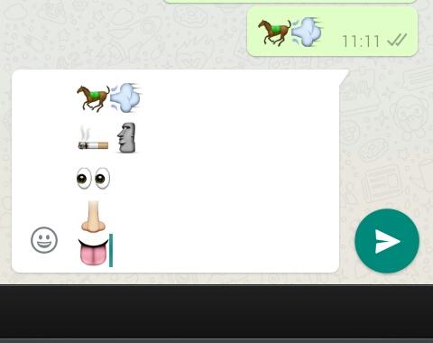 Watsapta komik şekiller yapıyor musunuz?