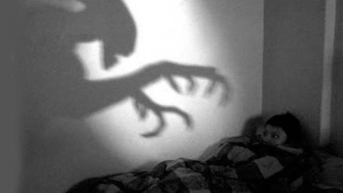 Cin gören  var mı yoksa yalan mı söylüyorlar?