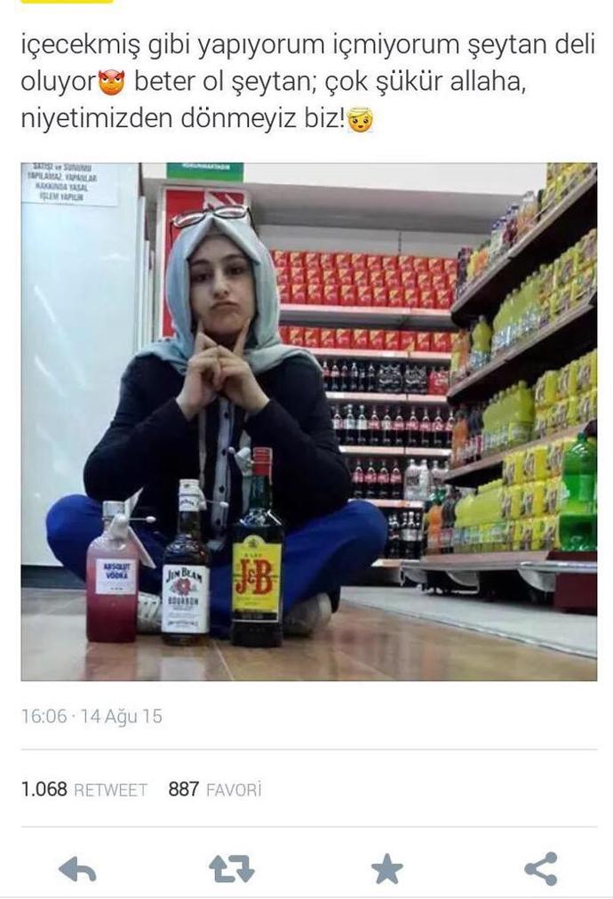 Benim başörtülü bacım kafirlere güzel bir ders vermiş . Gördünüz mü ?