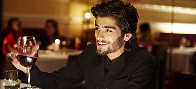 Neden Zayn Malik hayranı olunca ergen damgası yiyoruz ?