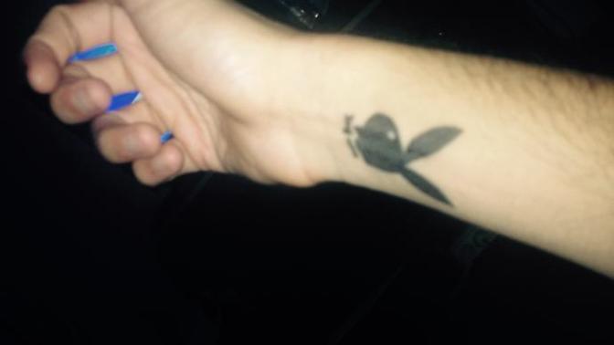 Playboy dövmesi yaptırdım, pişmanım?