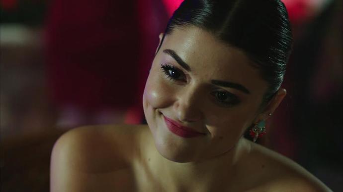 Hande ercel nasıl sızce? guzel mı çok?