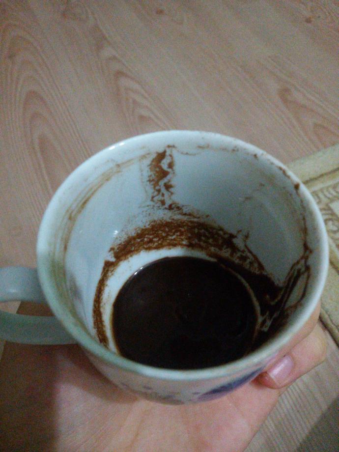 Kahve falı bakabilen varsa buyursun? KizlarSoruyor