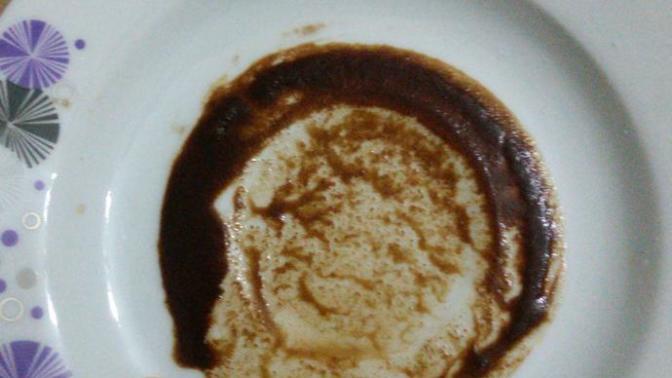 Kahve falı bakabilen varsa buyursun?