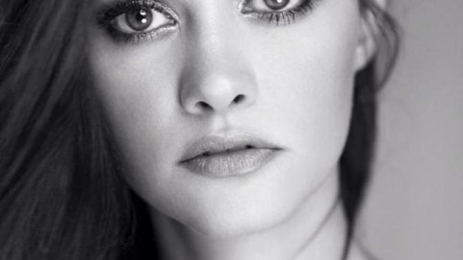 Hande soral ve kizkardesi  bir  bakin (RESİMLİ)?