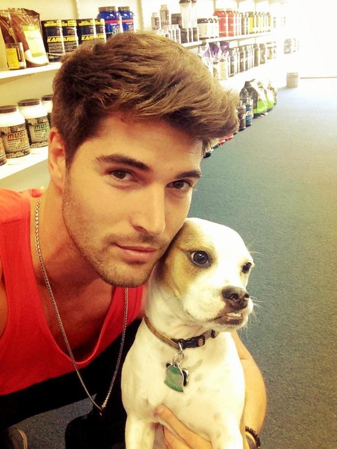 Nick bateman e asik oldum gecermi ?