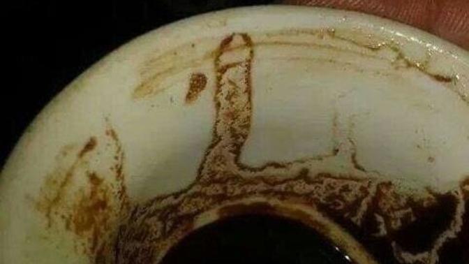 Kızlarsoruyor da cok iyi kahve falı bakiyorlarmis. Kahve falimi yorumlarmisiniz?