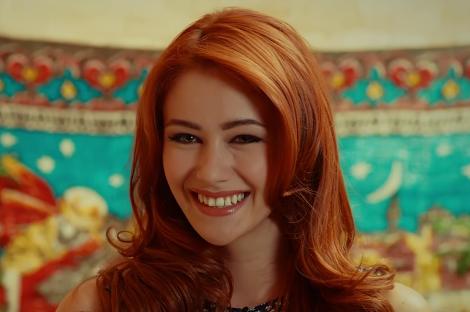 Elçin Sangu mu, Damla Aslanalp mı daha güzel?