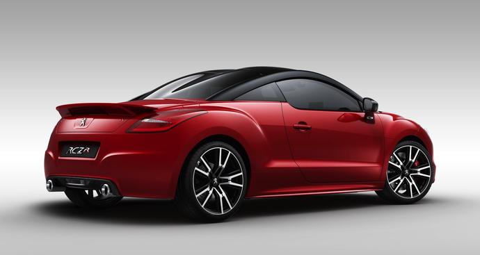 Audi tt mi rcz mı?