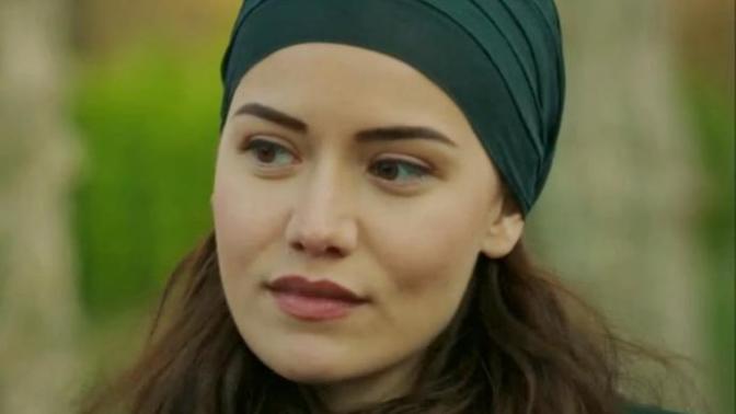 Fahriye evcen makyajı?