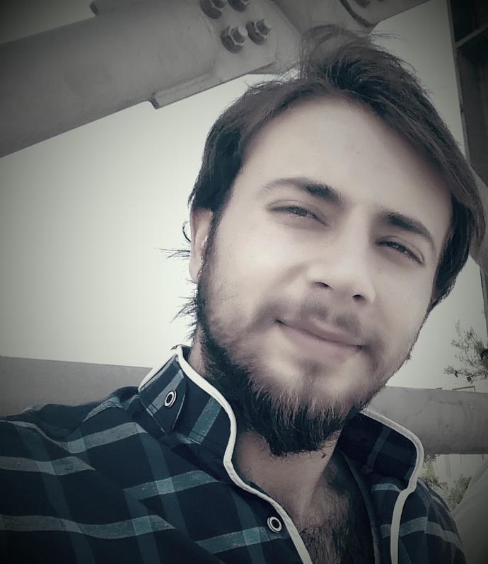 Bu çocuk Tolga Sarıtaş'a çok benziyor, sizce?