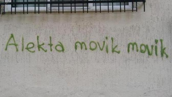Aylardır merak edip cevabını bulamadığım bir soru alekta movik movik ne demek bir anlamı var mı?