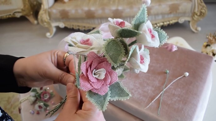 Sevgililer Günü'nde bir kıza ne alınır?