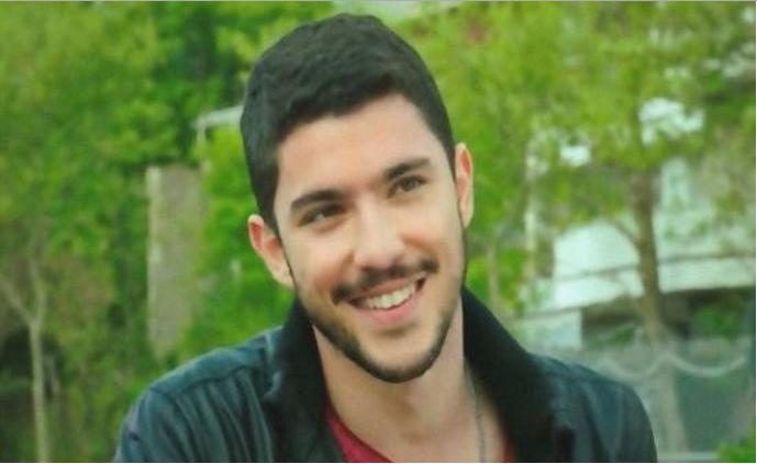 Kızlar, Rollerinden etkilenip erkeklri abartmıyor musunz (engin akyürek, barış arduç, Kaan yıldırm)?
