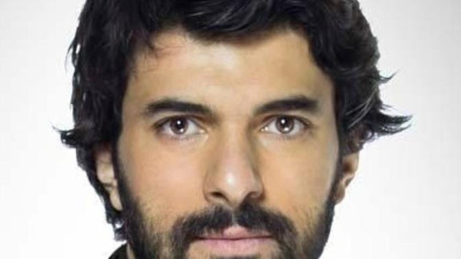 Kızlar, Rollerinden etkilenip erkeklri abartmıyor musunz (engin akyürek, barış arduç, Kaan yıldırm)?