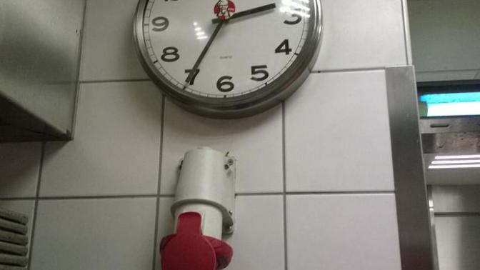 Kızlar, neredeyse sabah oldu ben hâla neden uyuyamıyorum?