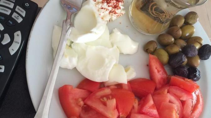 Çok mu yedim öğle ve akşamı yemicem 😕 ?