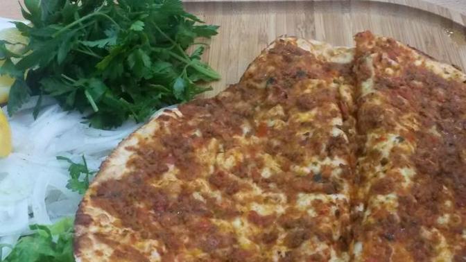 Lahmacunumun içinden kıl çıktı. Ne yapayım?