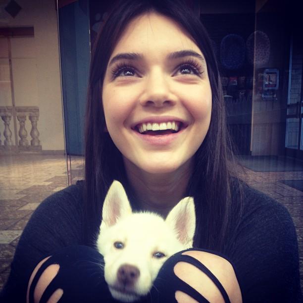 Kendall Jenner güzel mi sizce?