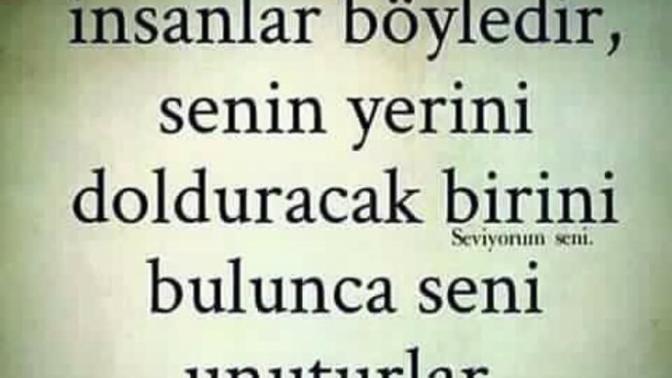Ağlamak istiyorum, bildiğiniz güzel şarki, türkü varmı?