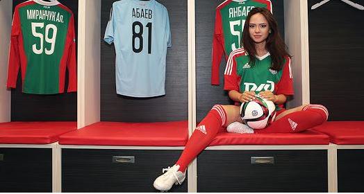 Futbol oynayan kız iticidir diyen erkekler emin misiniz 😏?