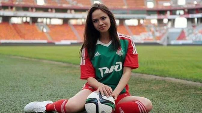 Futbol oynayan kız iticidir diyen erkekler emin misiniz 😏?