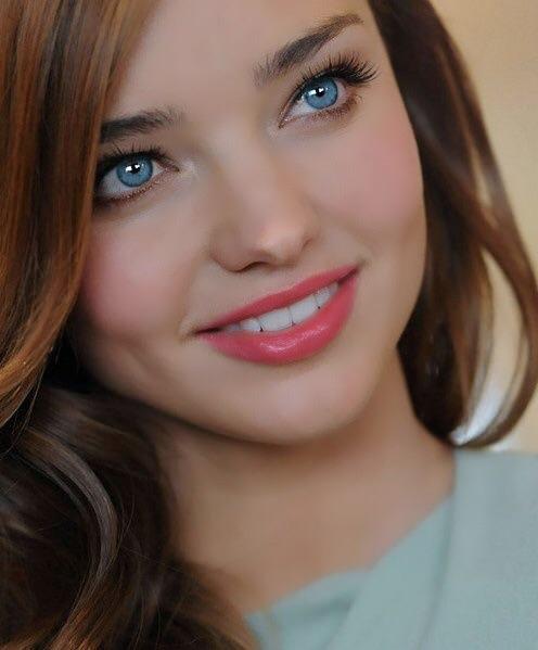 Adriana lima vs miranda kerr?