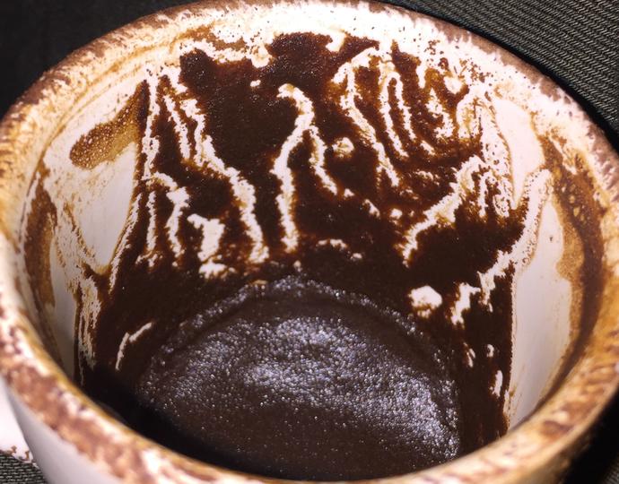 Kahve falı hazır, bakmak istiyen güzel insanlar var mı (Resimlidir