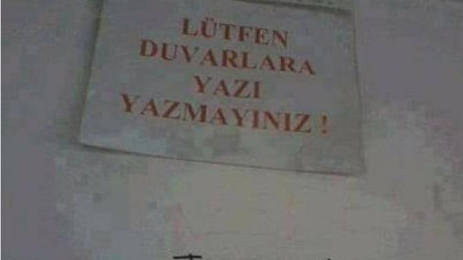 Hiç spreyle duvara yazı yazdınız mı 😆😜😅?