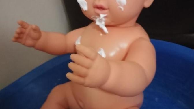Leğende su olmadan bebek yıkanır mı (fotolu)?