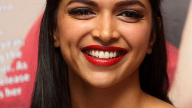 Bollywood oyuncularından hangisi güzel sizce?