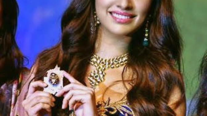 Bu Shraddha Kapoor kimdir, neden herkes bu kadını soruyor?