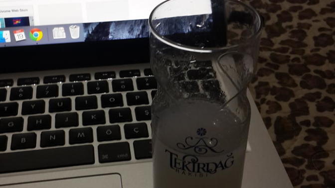 Rakı candır gerisi heyecandır diyenler?