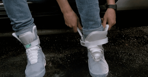 Nike Geleceğe Dönüş Filmindeki Marty'nin Giydiği Ayakkabıları 2016'da Satışa Çıkaracak! Duydunuz mu?