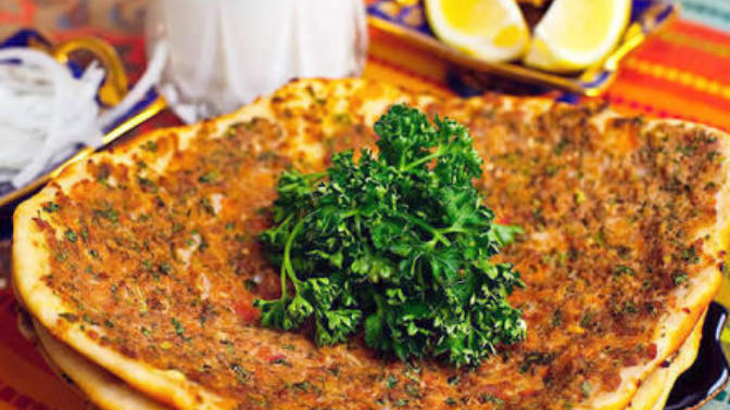 Lahmacun sevmeyen var mı?