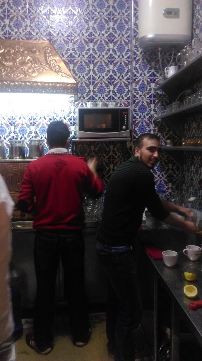 Otantic'de hesabı ödeyemeyince bulaşık yikadim?