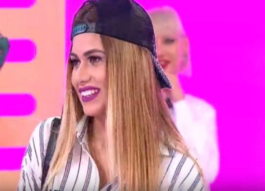 Nihal candan çok güzel değil mi sizcde?