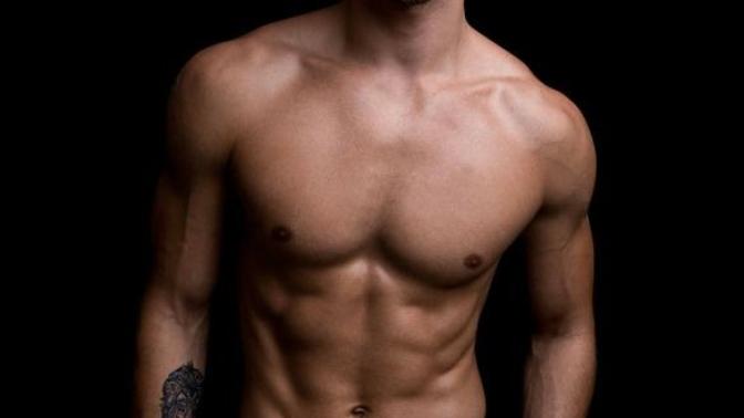 Erkekler neden yakışıklı ve seksi erkekleri bu kadar kıskanıyor?