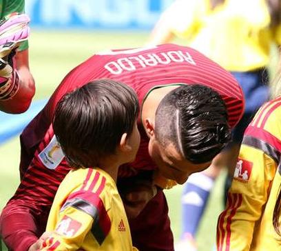 Lionel Messi'den nefret eden tek benmiyim?
