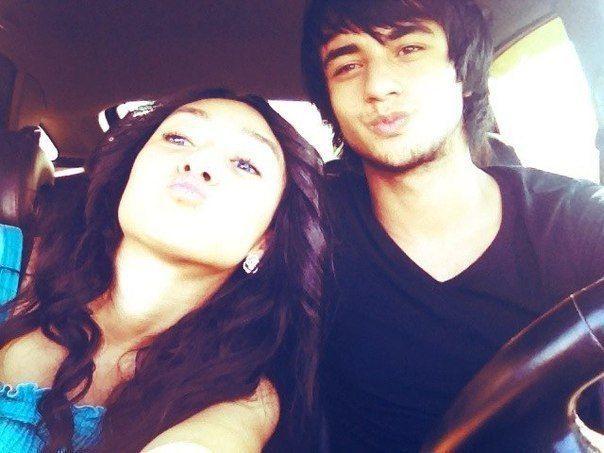 Sevgilinizle bir resim atar misiniz? :) ?