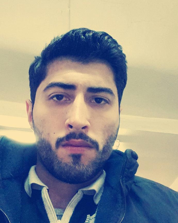 Kızlar, kirli sakal ustune hafif biyik bıraktım nasıl sizce?