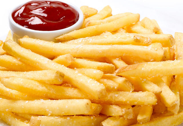 Patates kızartmasına mayonez mi sıkarsınız ketçap mı ?