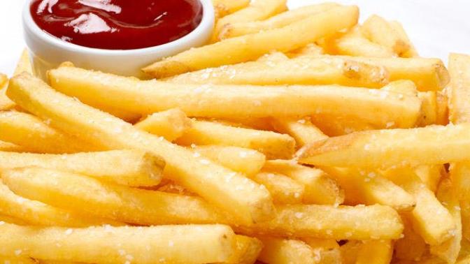 Patates kızartmasına mayonez mi sıkarsınız ketçap mı?