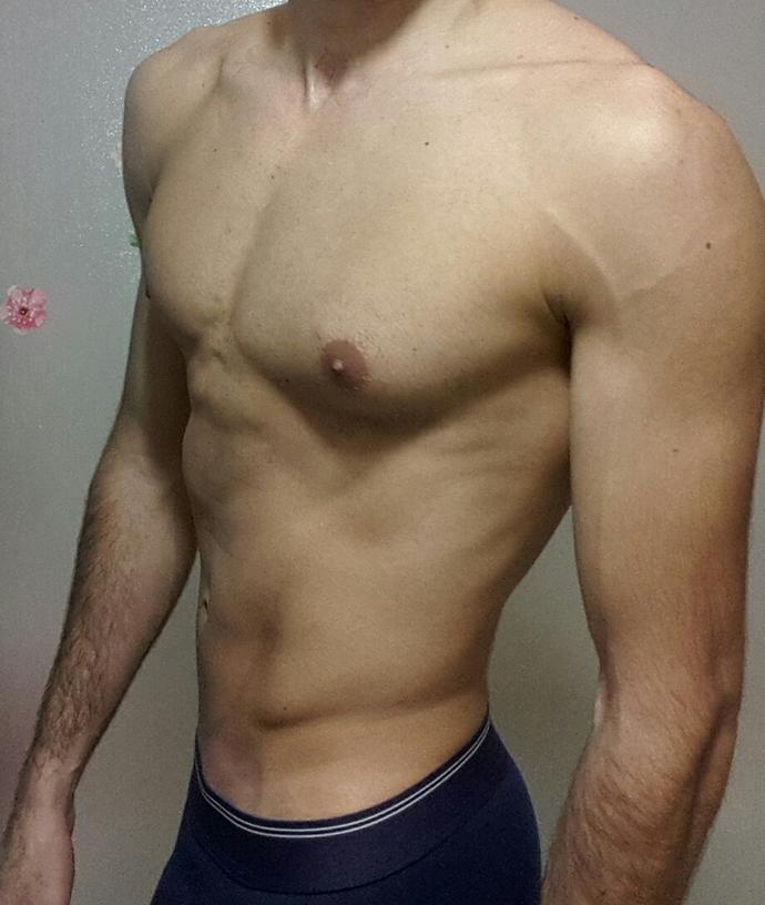 Kızlar, 6 senedir yuzuyorum fitness yapmadım hiç sizce bu vücut nasıl olmuş?