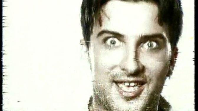 Tarkan mı? Mustafa Sandal mı?