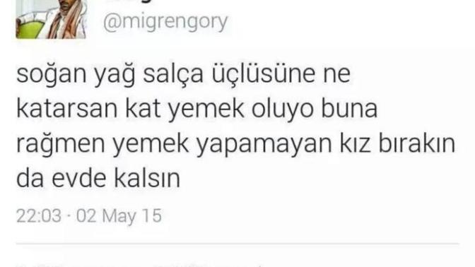 Annesine yardım etmeyen kizlar :D?