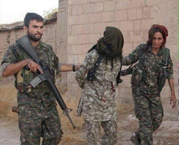Şengal'li kadınlar IŞİD'i kovalıyor fotoğrafları gördünüz mü?