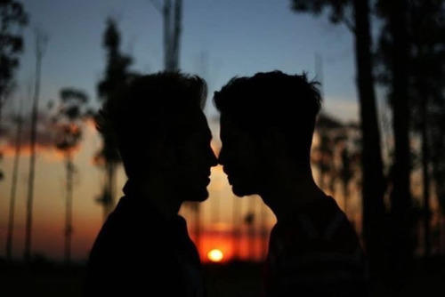 Romantik öpüşme nasıl olmalı 💓💕💖 ?